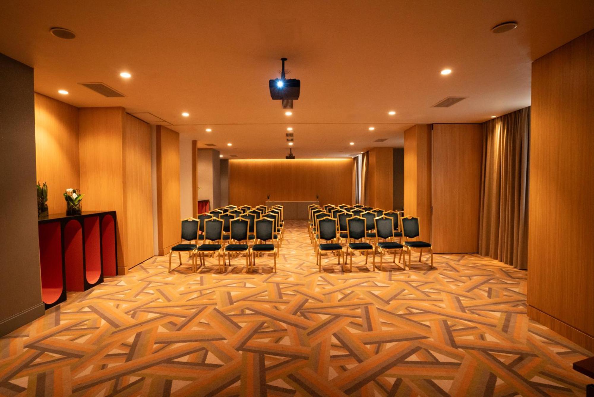 Maison Sofia - Mgallery Bagian luar foto Meeting room