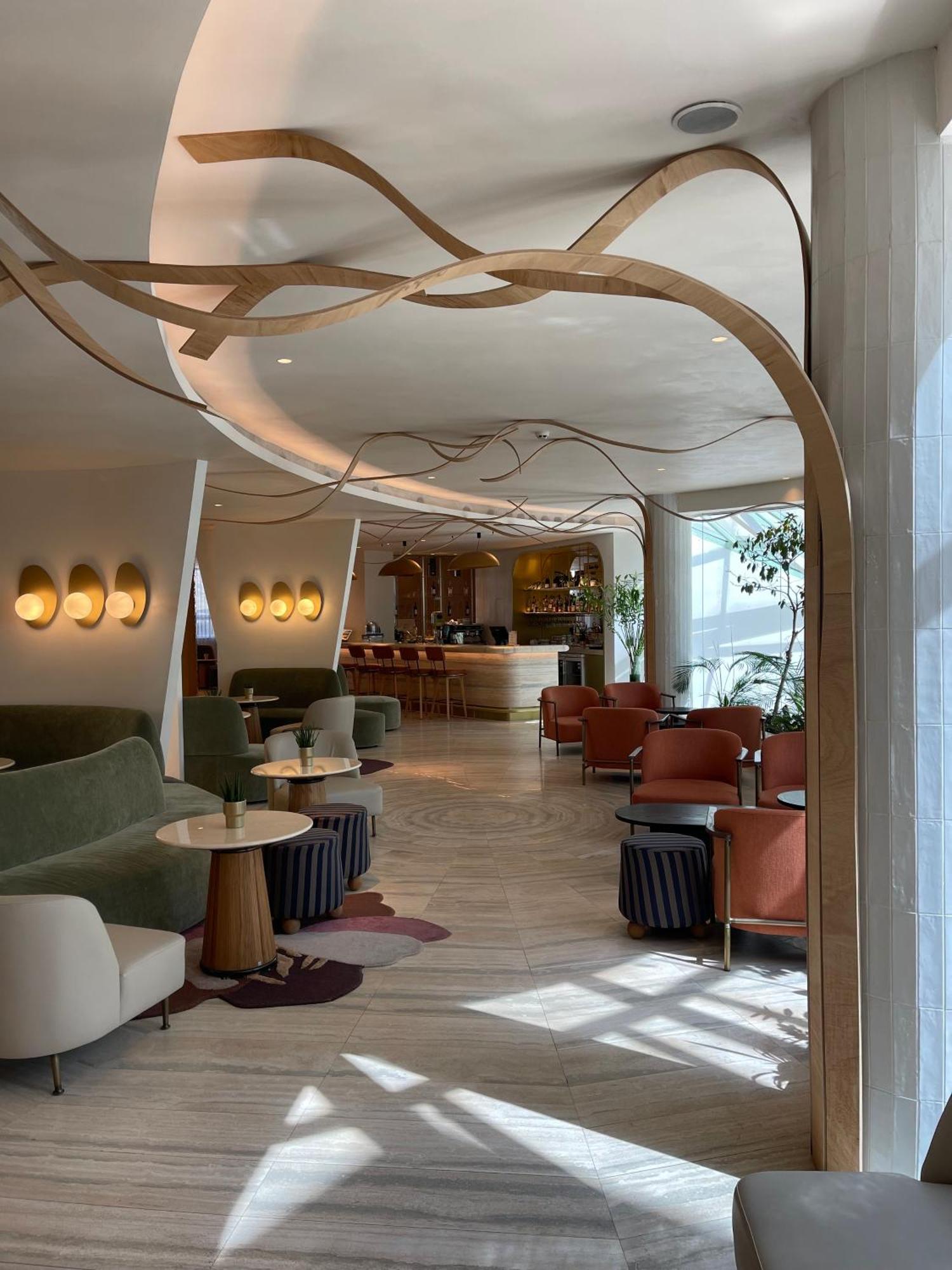 Maison Sofia - Mgallery Bagian luar foto The lounge at the airport